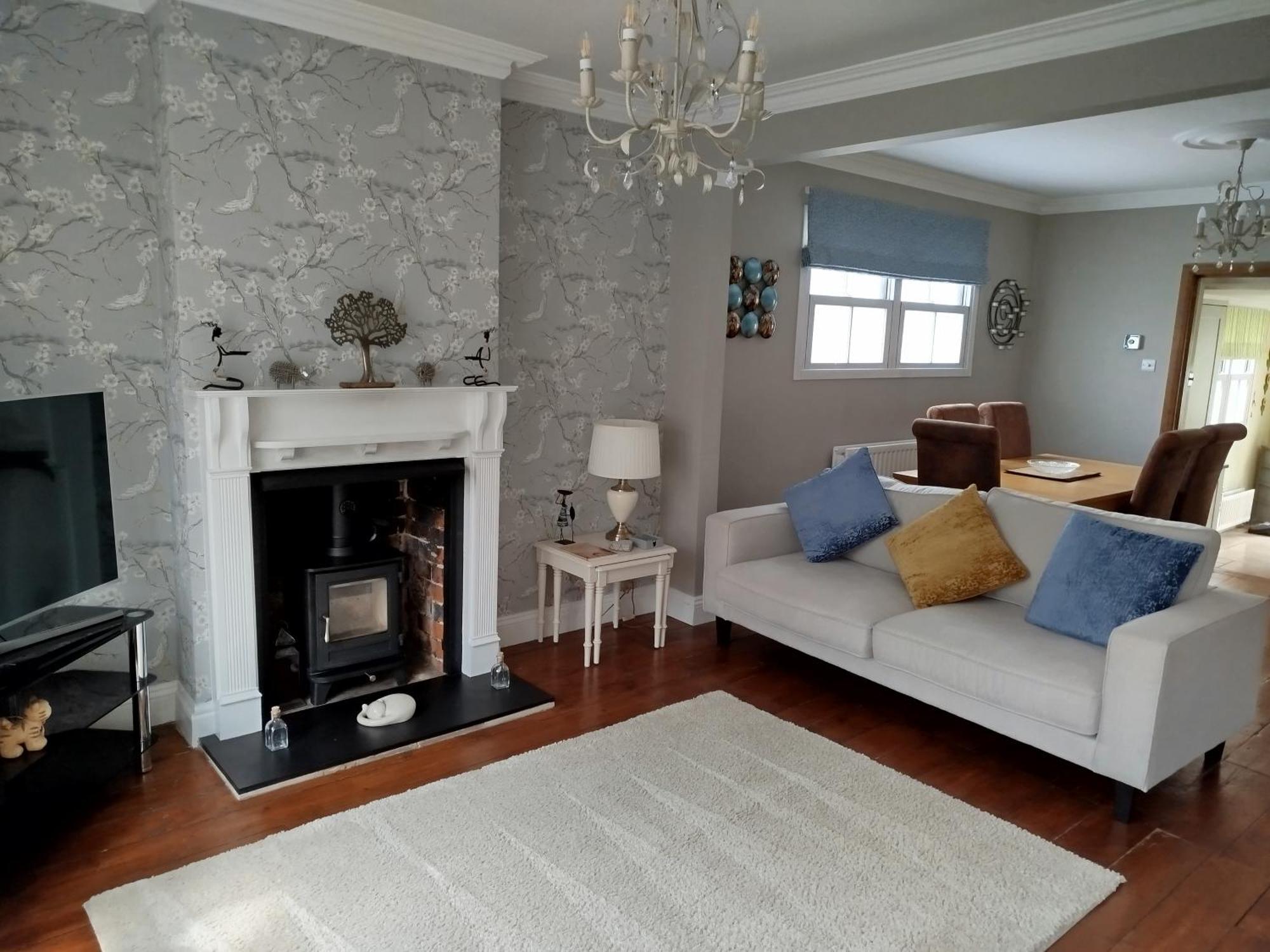 3 Bedroom Cottage In Sunninghill, Ascot Exterior photo